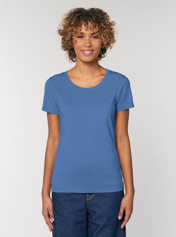 T Shirt Stella And Stella Expresser Bio Baumwolle Mit Logo Siebdruck Bright Blue Model