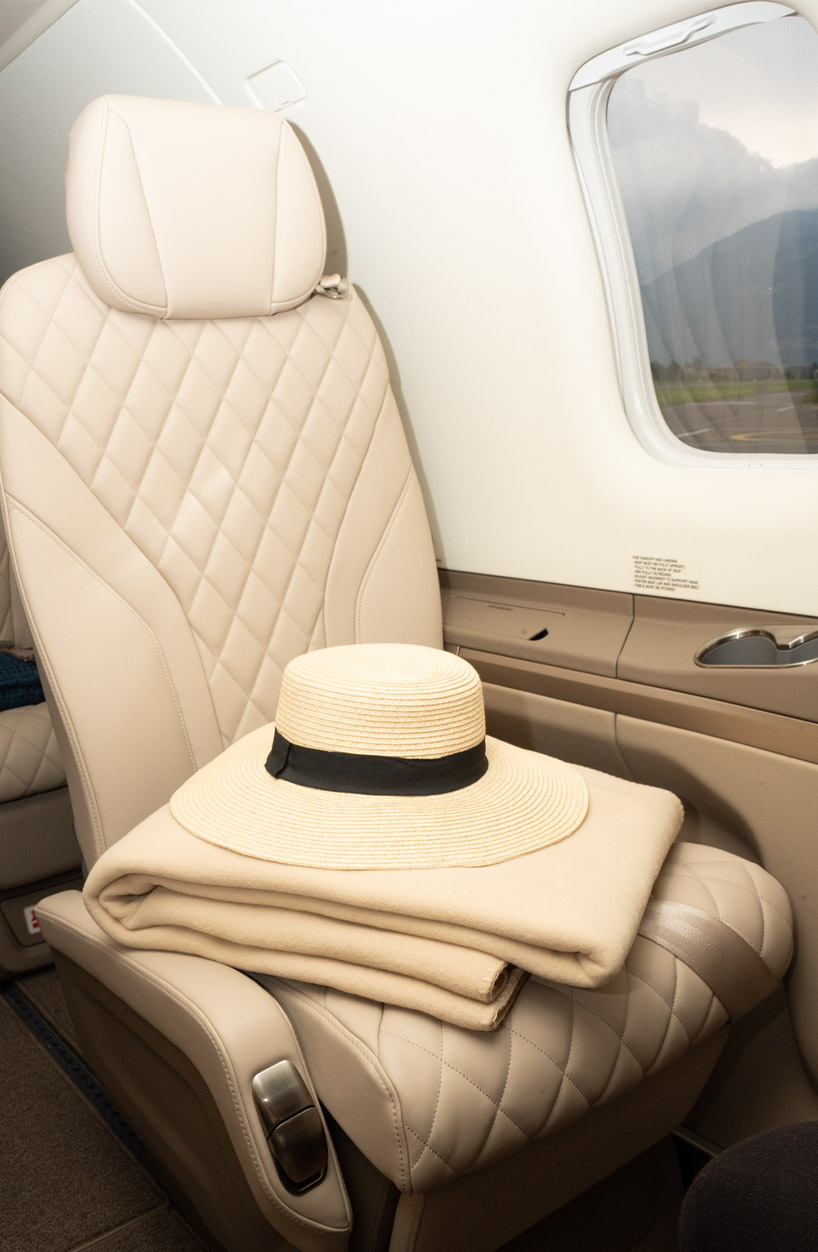 Blog Maremma Aviation Club Merchandise On Board Fleecedecke Sitz