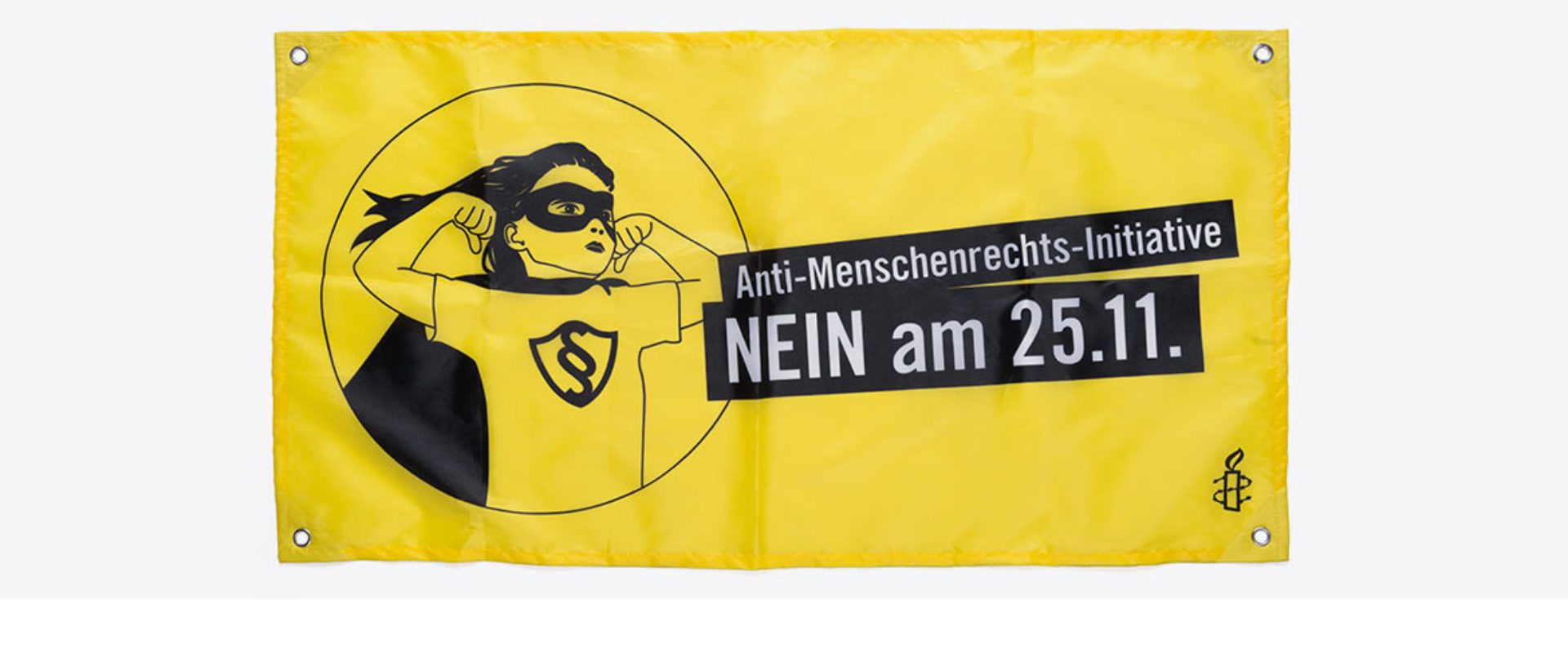 Fahne Amnesty International mit Sujet bedruckt