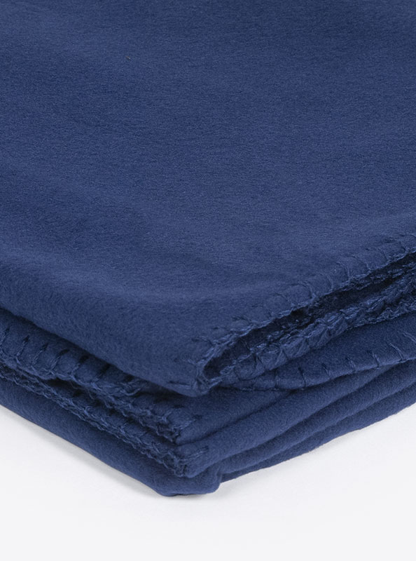 Fleecedecke Easy Makito Kayla Mit Logo Bedrucken Besticken Polyester Fleece Kostenloser Designservice Blau Detail