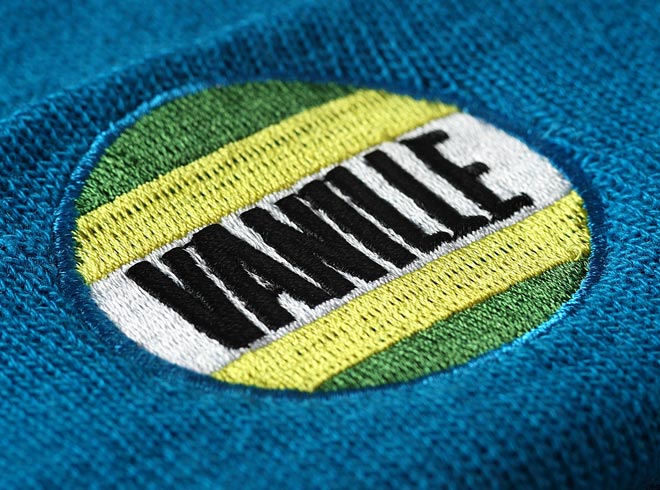 Beanie Gestickter Aufnaeher