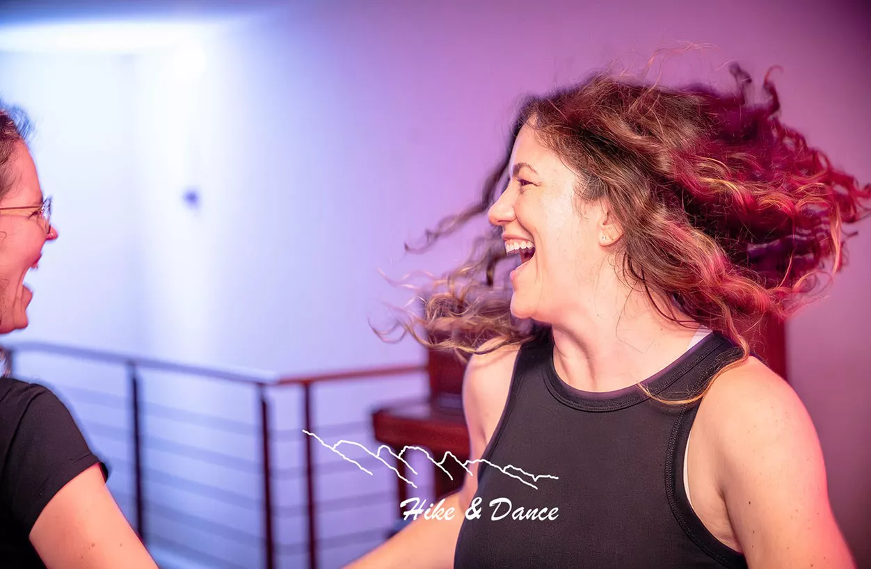 merch fuer hike dance party3