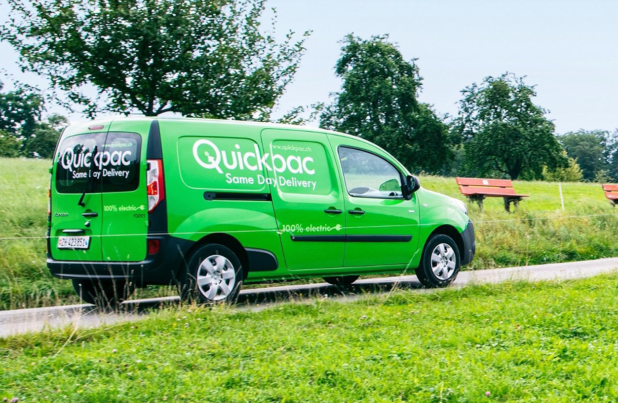 Teambekleidung Quickpac Lieferwagen