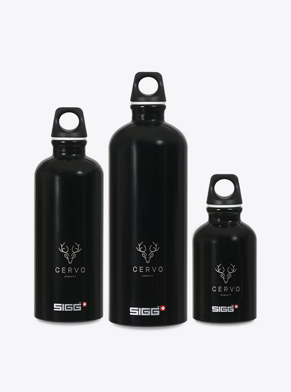 Trinkflasche Sigg Logo Gravieren Firmenlogo Hotel Cervo Zermatt Black Group
